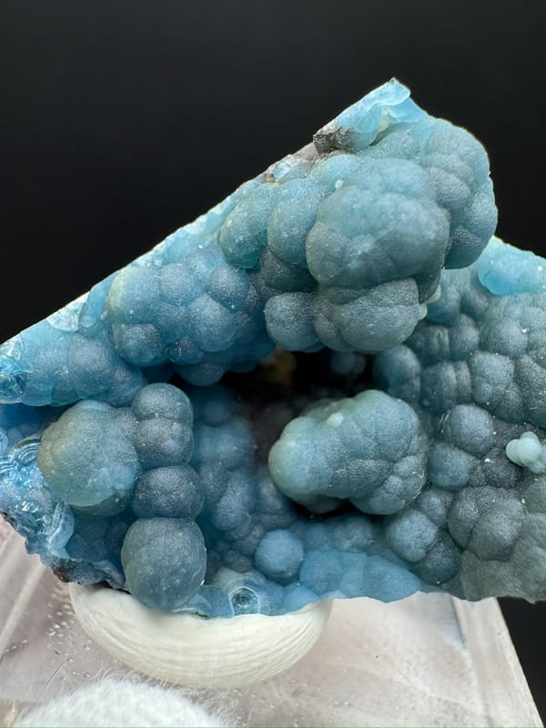 Gibbsite from Guangxi, China, individual mineral specimen view 4