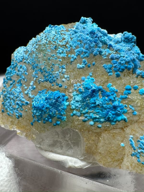 Unidentified blue mineral from Yunnan, China, individual mineral specimen view 7