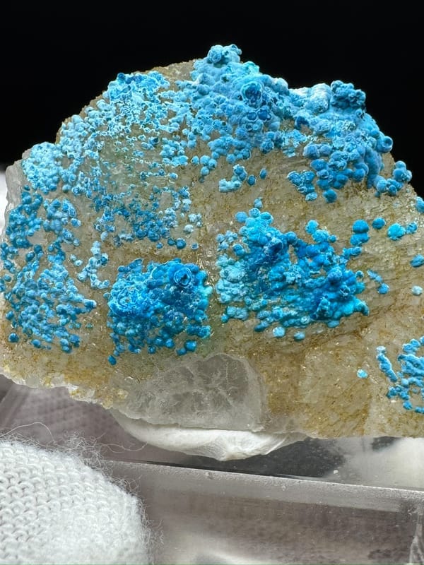 Unidentified blue mineral from Yunnan, China, individual mineral specimen view 8