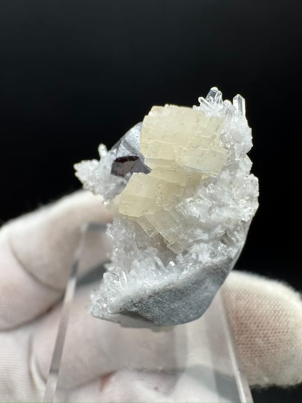 Cinnabar from Guizhou, China, individual mineral specimen view 5