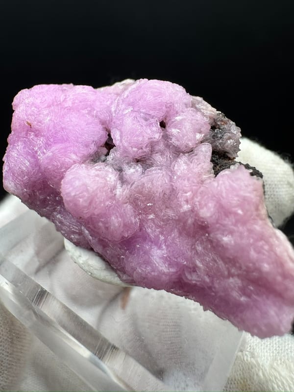 Cobaltoan calcite from DR Congo, individual mineral specimen view 4