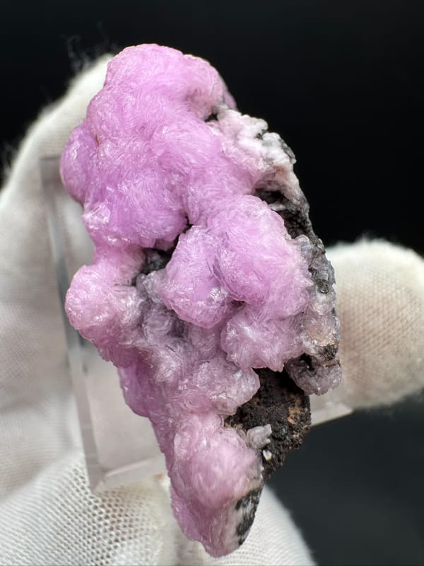 Cobaltoan calcite from DR Congo, individual mineral specimen view 6