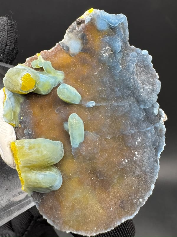 Plumbogummite from Guangxi, China, individual mineral specimen view 7