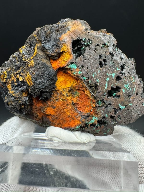 Malachite from Anhui, China, individual mineral specimen view 4