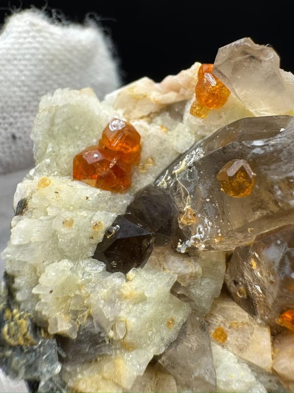 Spessartine from Fujian, China, individual mineral specimen view 9