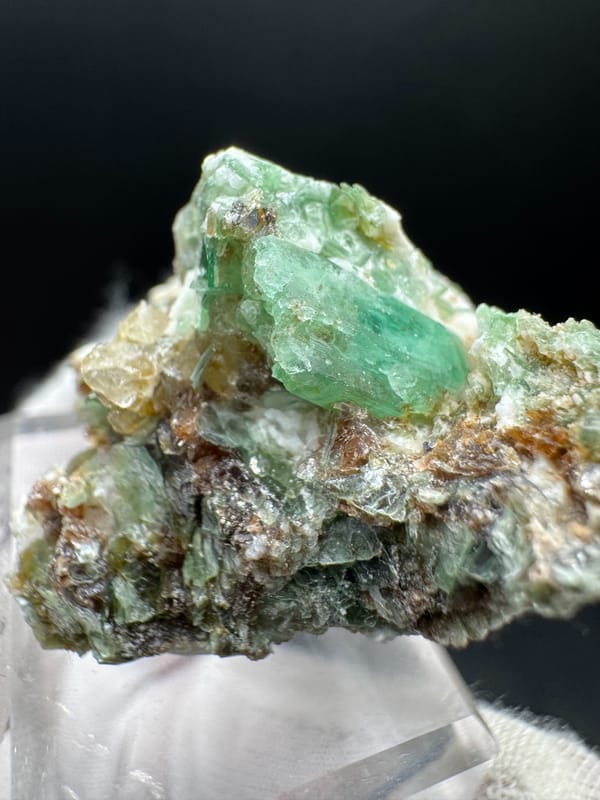 Emerald from Qinling, Shaanxi, China, individual mineral specimen view 3
