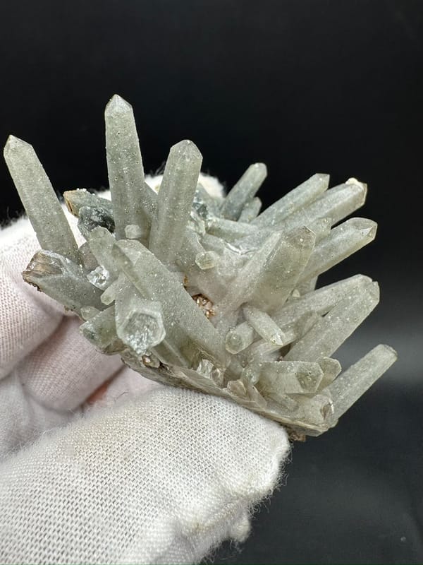 Quartz from Inner Mongolia, China, individual mineral specimen view 3