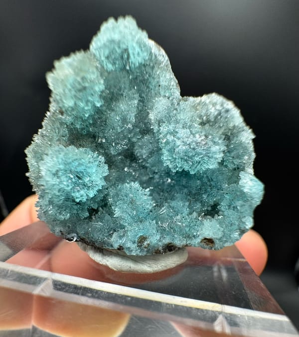 Hemimorphite from Guangdong, China, individual mineral specimen view 7