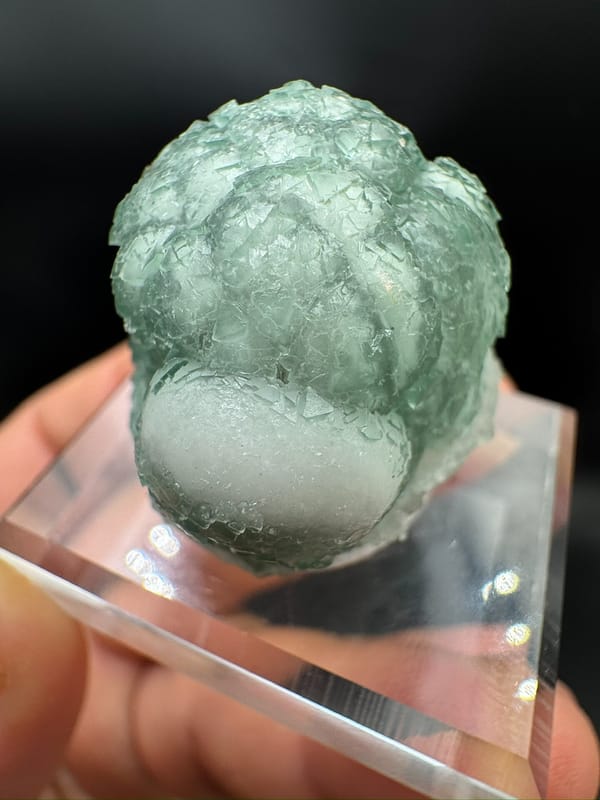 Fluorite from Fujian, China, individual mineral specimen view 7