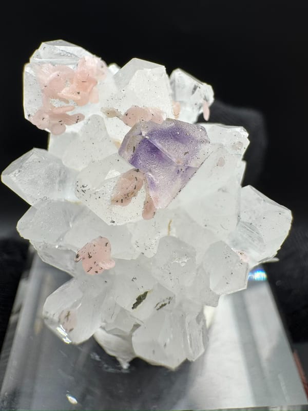 Fluorite from Wuzhou, Guangxi, China, individual mineral specimen view 3
