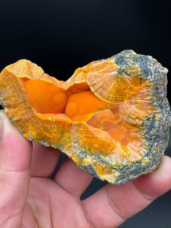 Unidentified mineral from Shimen, Hunan, China, individual mineral specimen view 3