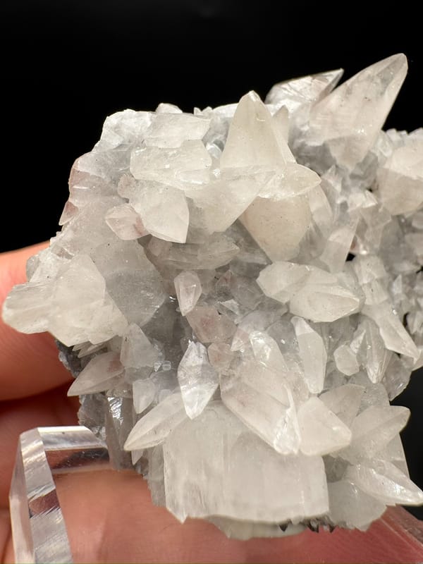 Calcite from Shimen, Hunan, China, individual mineral specimen view 6
