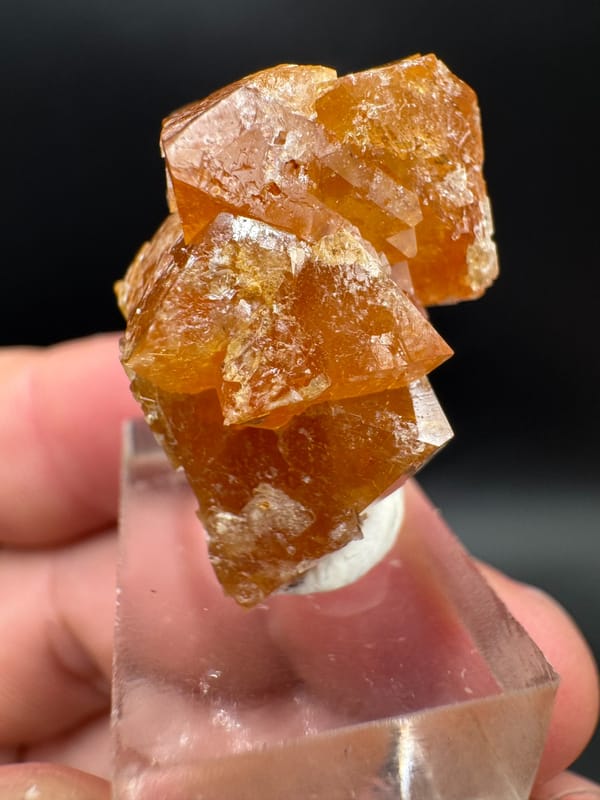 Scheelite from Sichuan, China, individual mineral specimen view 8
