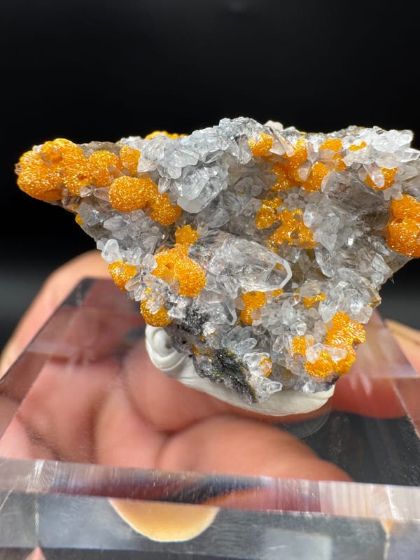 Calcite from Shimen, Hunan, China, individual mineral specimen view 1