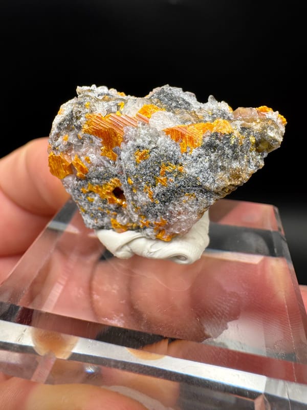 Calcite from Shimen, Hunan, China, individual mineral specimen view 5