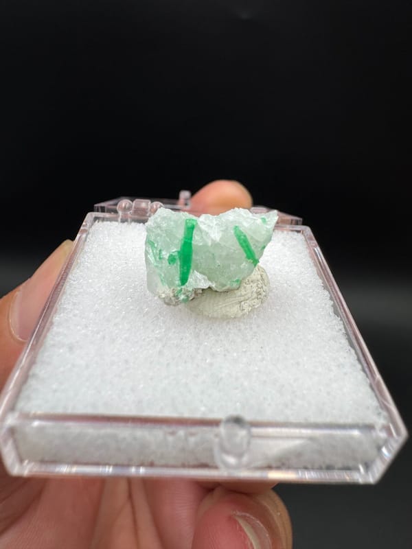 Emerald from Qinling, Shaanxi, China, individual mineral specimen view 1