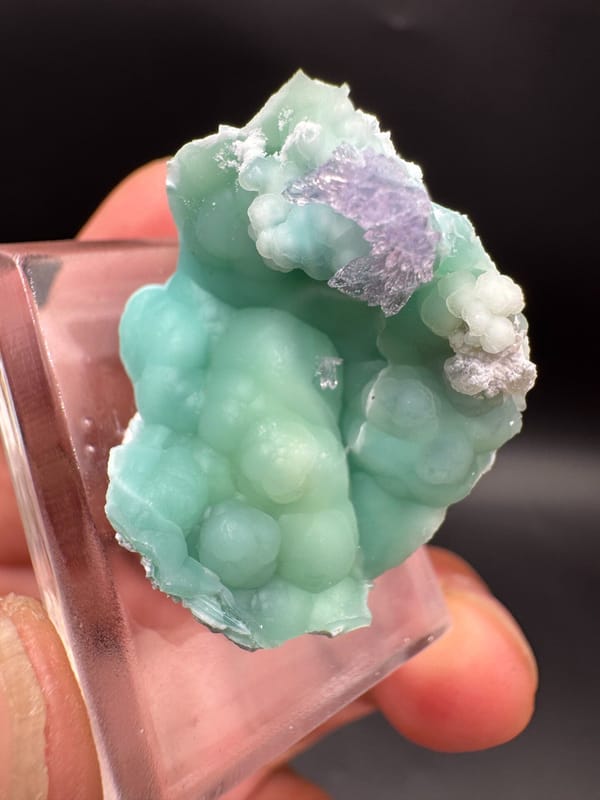 Creedite from Guizhou, China, individual mineral specimen view 8