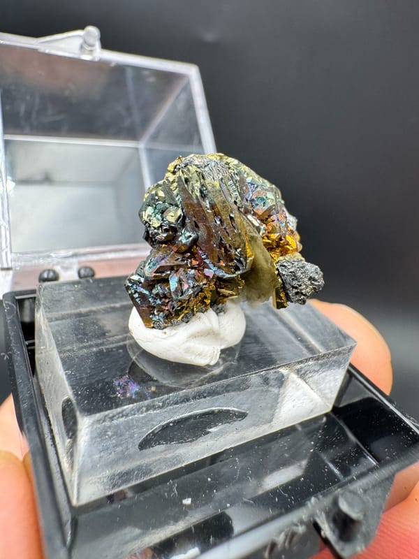 Chalcopyrite from Bijie, Guizhou, China, individual mineral specimen view 8