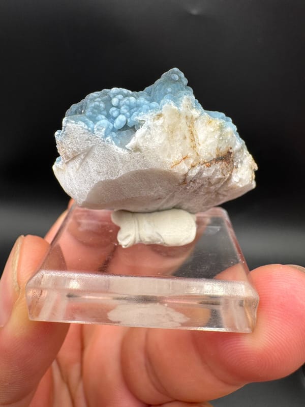 Plumbogummite from Guilin, Guangxi, China, individual mineral specimen view 3