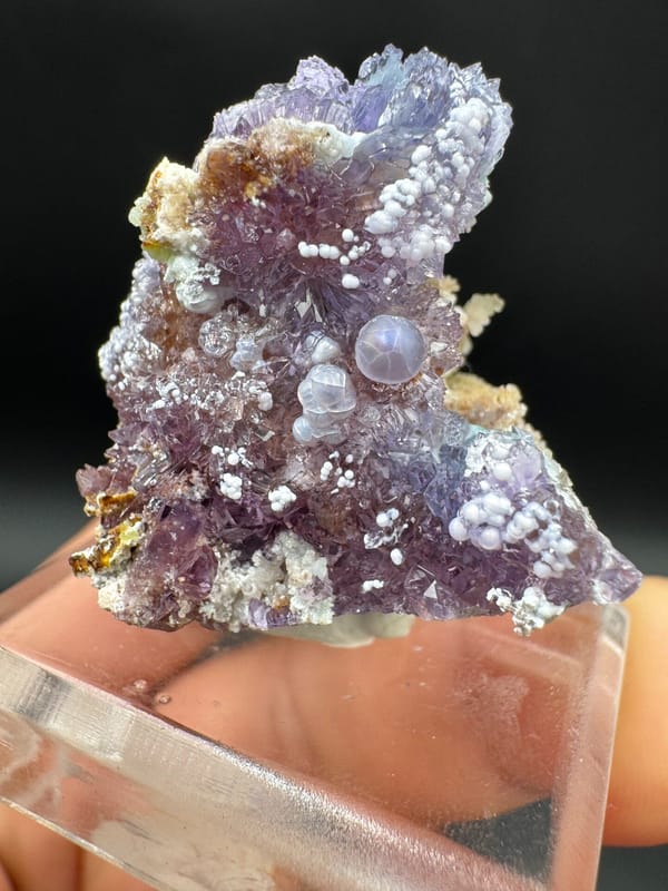 Yttrofluorite from Guizhou, China, individual mineral specimen view 2