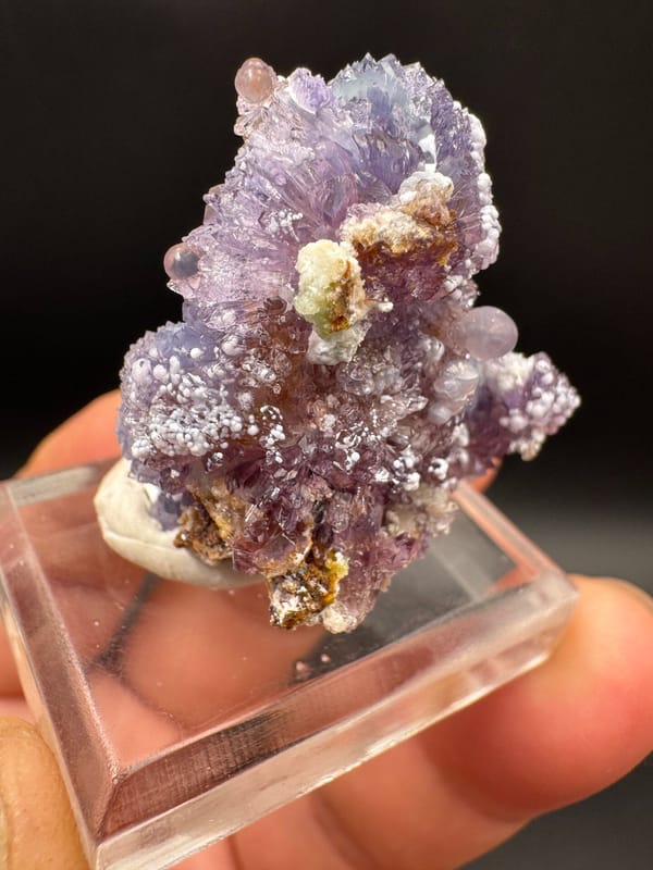 Yttrofluorite from Guizhou, China, individual mineral specimen view 4