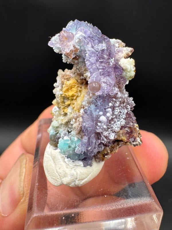 Yttrofluorite from Guizhou, China, individual mineral specimen view 5