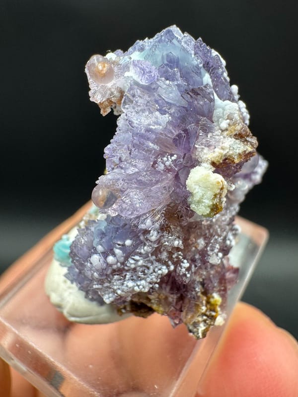 Yttrofluorite from Guizhou, China, individual mineral specimen view 8