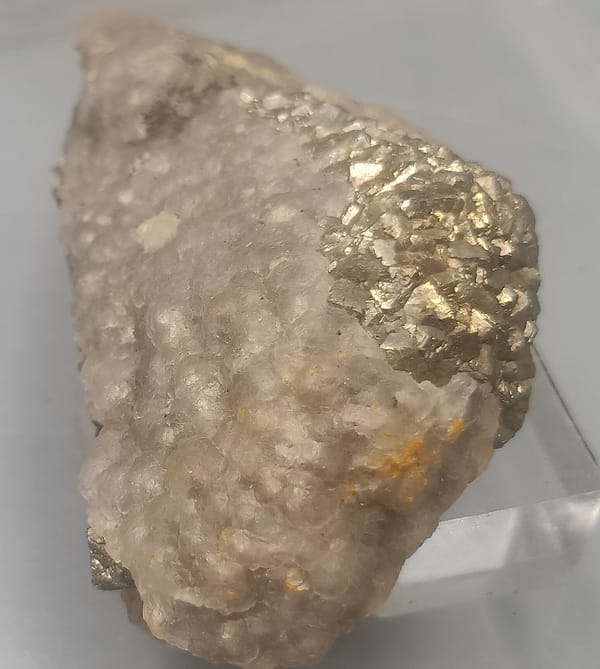 Fluorite from Jiangxi, China, individual mineral specimen view 2