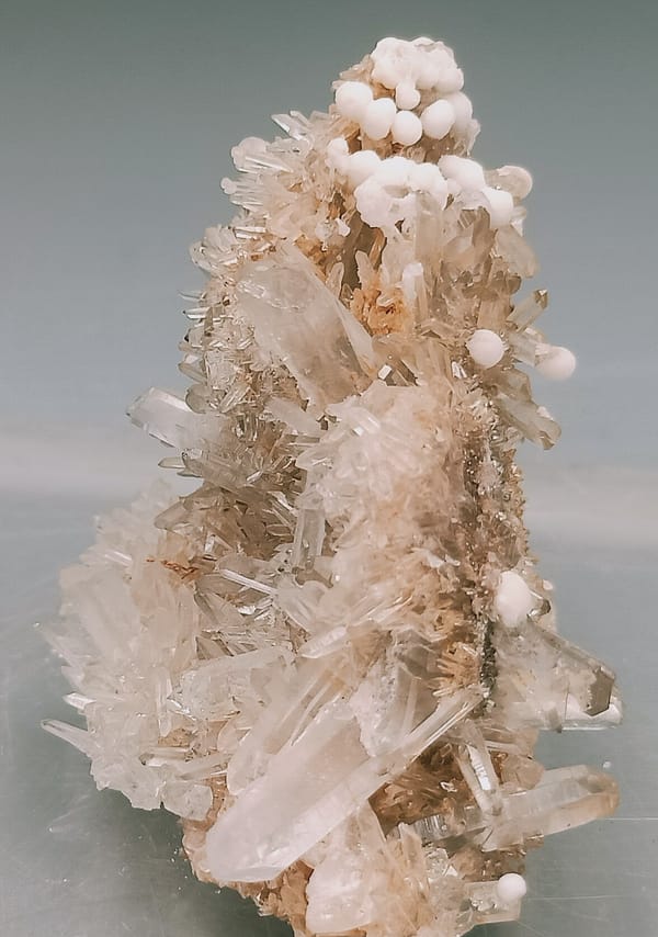 Hydrozincite from Sichuan, China, individual mineral specimen view 2