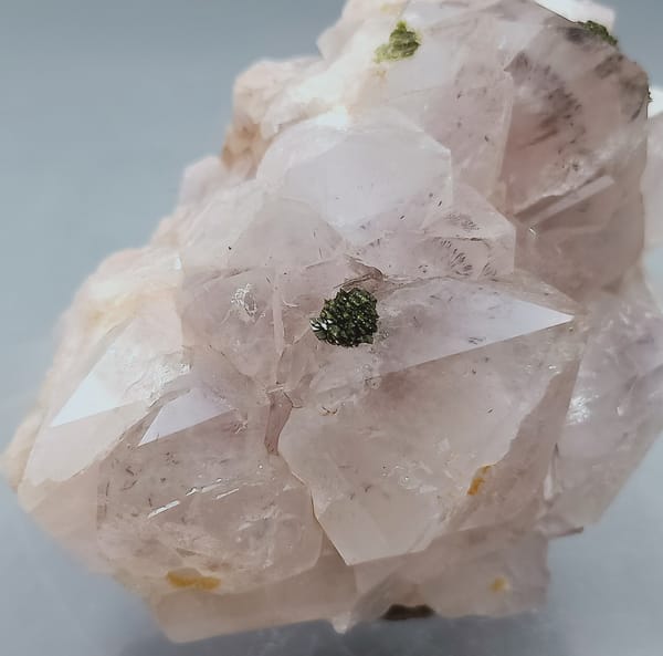 Quartz from Sichuan, China, individual mineral specimen view 2