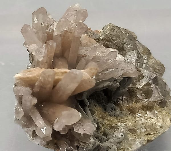 Quartz from Inner Mongolia, China, individual mineral specimen view 4