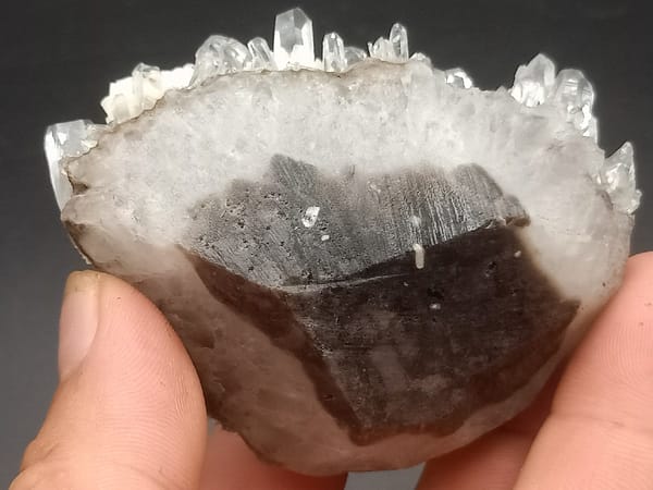 Quartz from Sichuan, China, individual mineral specimen view 7