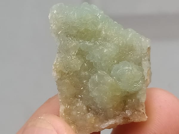 Hemimorphite from Yunnan, China, individual mineral specimen view 1