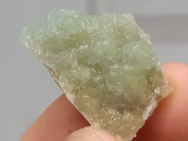 Hemimorphite from Yunnan, China, individual mineral specimen view 2