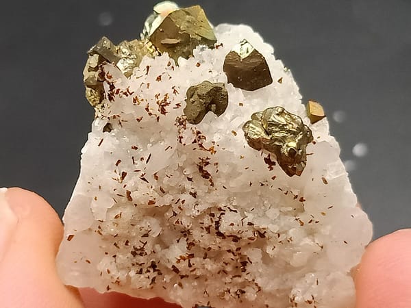 Chalcopyrite from Hubei, China, individual mineral specimen view 1