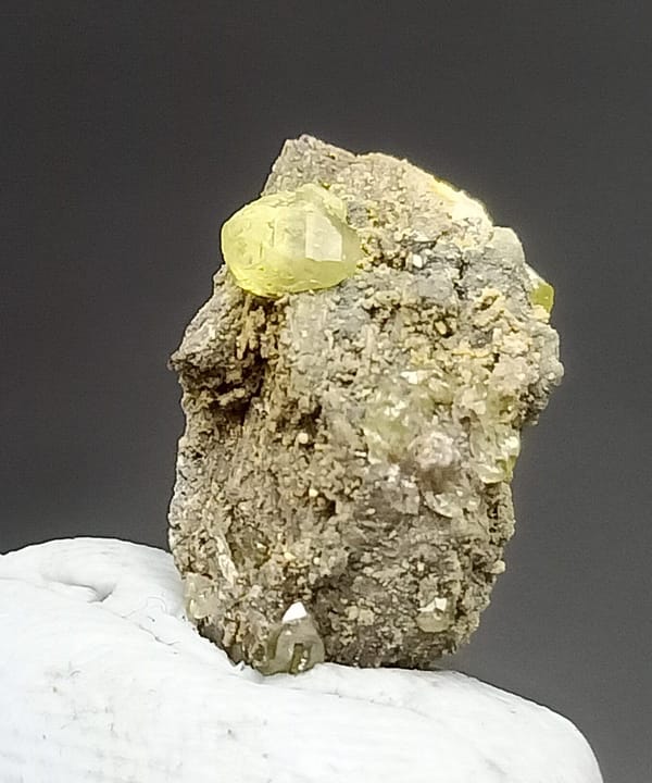 Unidentified mineral from Hunan, China, individual mineral specimen view 2