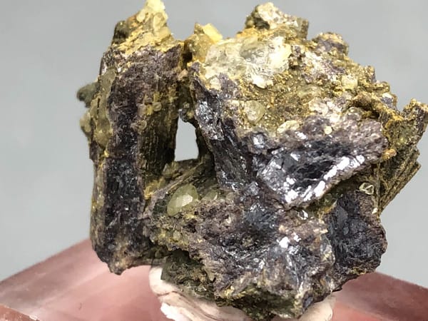 Unidentified mineral from Hunan, China, individual mineral specimen view 3
