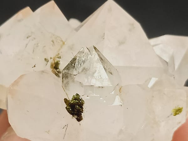 Quartz from Sichuan, China, individual mineral specimen view 2