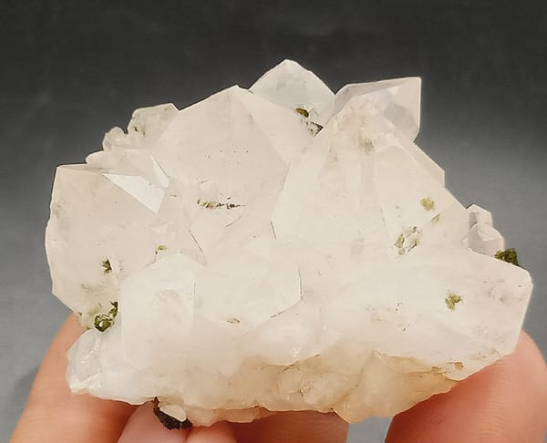 Quartz from Sichuan, China, individual mineral specimen view 5
