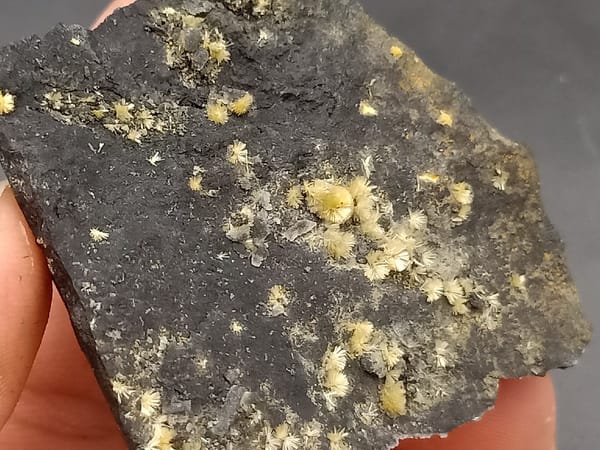 Stibiconite from Lengshuijiang, Hunan, China, individual mineral specimen view 2