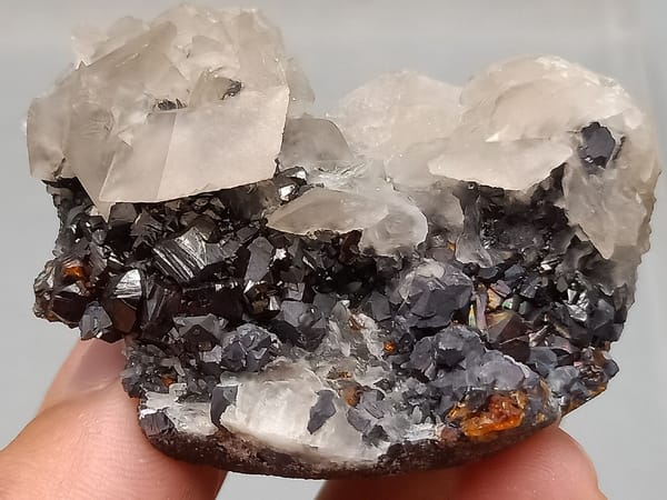 Calcite from Shuikoushan, Hunan, China, individual mineral specimen view 1