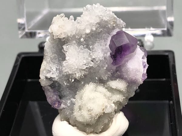 Fluorite from Fujian, China, individual mineral specimen view 2