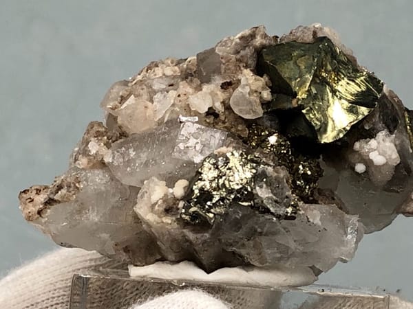Chalcopyrite from Daye, Hubei, China, individual mineral specimen view 4