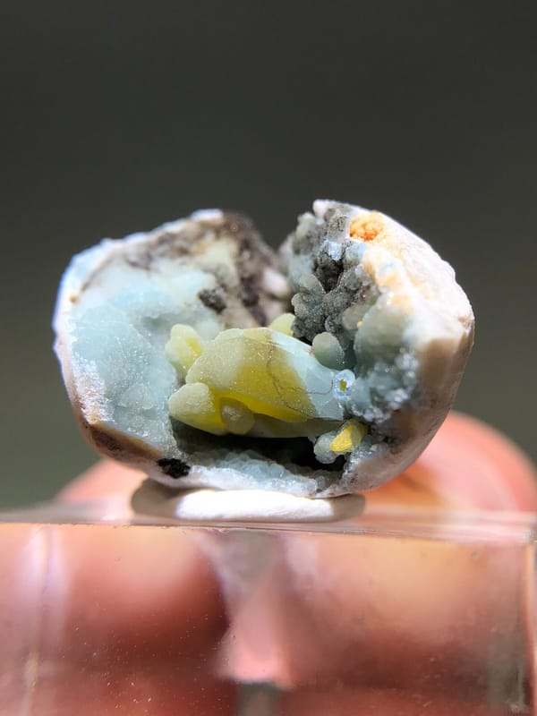 Plumbogummite from Guangxi, China, individual mineral specimen view 3