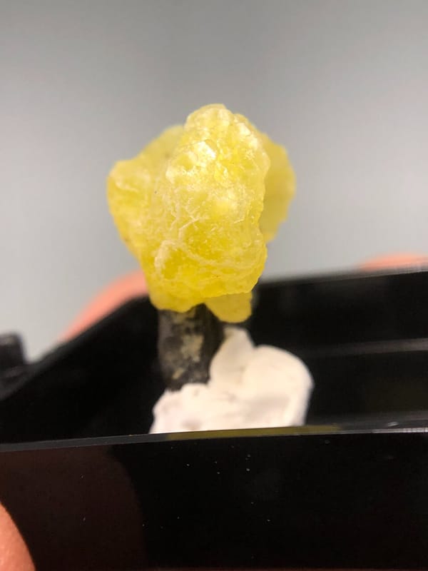 Brucite from Pakistan, individual mineral specimen view 5