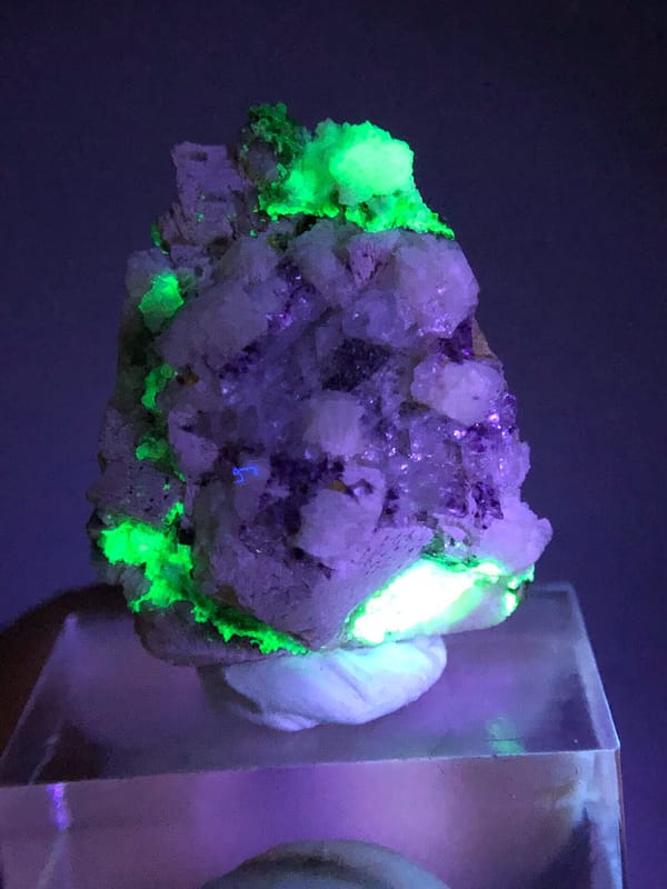 Hyalite opal from Fujian, China, individual mineral specimen view 2