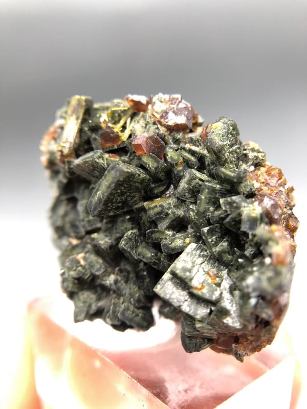Grossular from Zhaoqing, Guangdong, China, individual mineral specimen view 2