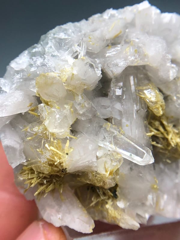 Quartz from Sanming, Fujian, China, individual mineral specimen view 5