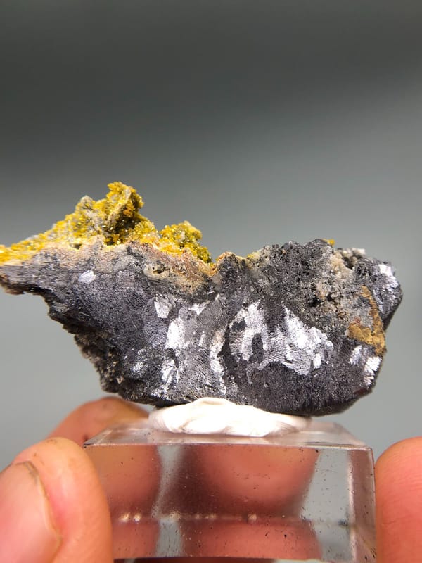 Mimetite from Lianping, Guangdong, China, individual mineral specimen view 8