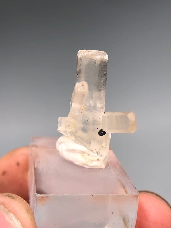 Quartz from Guangdong, China, individual mineral specimen view 4